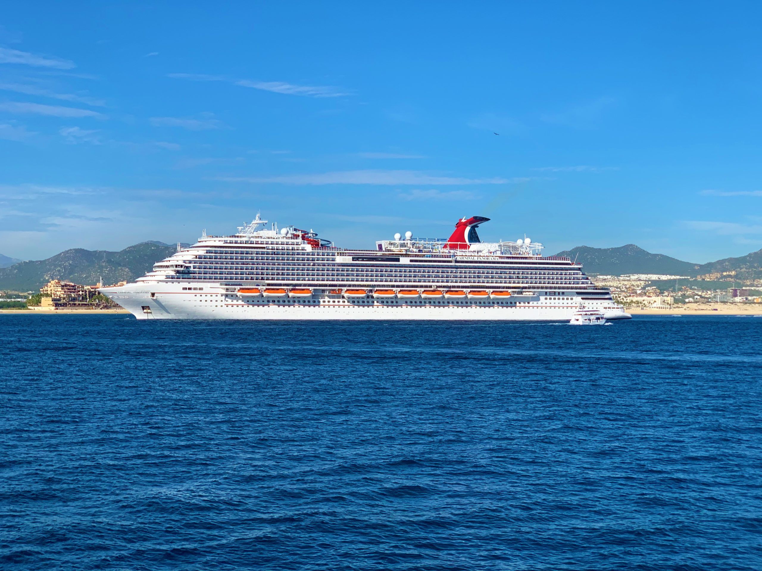 Latest Cruise Reviews for Major Cruise Lines